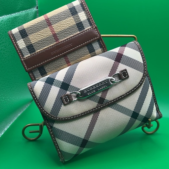 Burberry blue label wallet& coin pouch - Picture 17 of 17